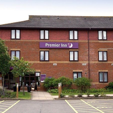 Premier Inn Huntingdon Ngoại thất bức ảnh